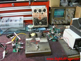 J Mascis Pedals